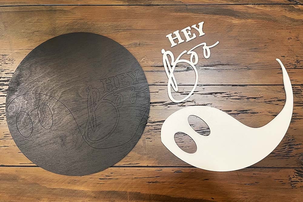 Hey Boo Glowforge SVG | Halloween Round Design